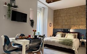 Mirea Apartments - Napoli